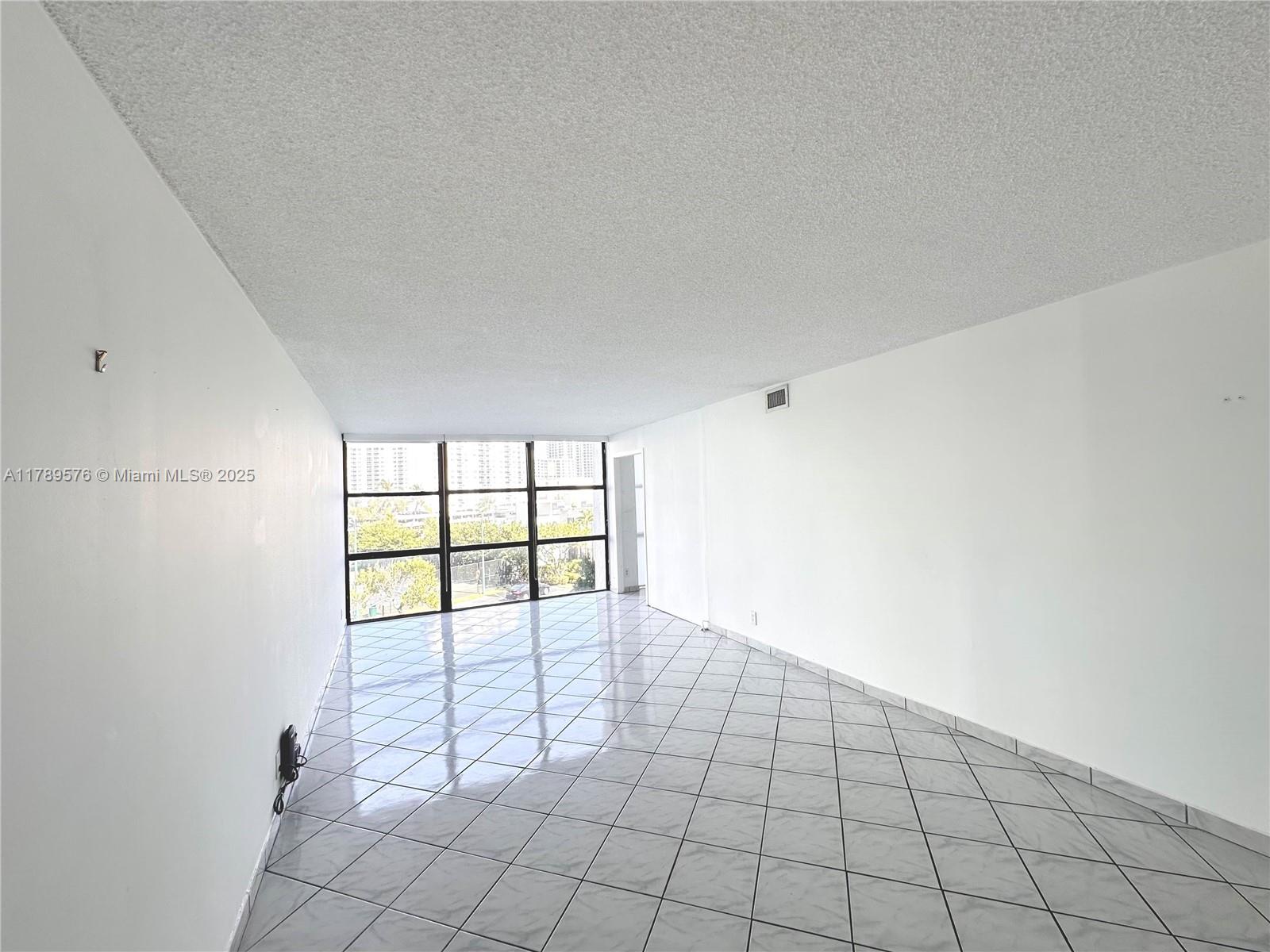 OCEANVIEW PARK CONDO - Residential