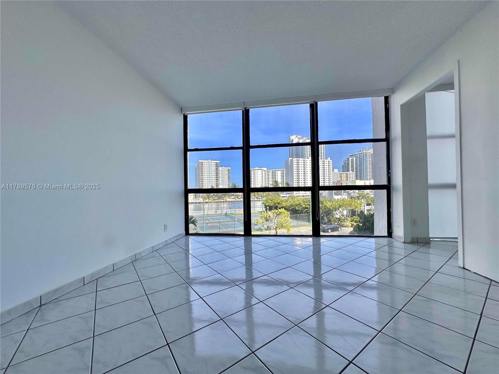 OCEANVIEW PARK CONDO - Residential