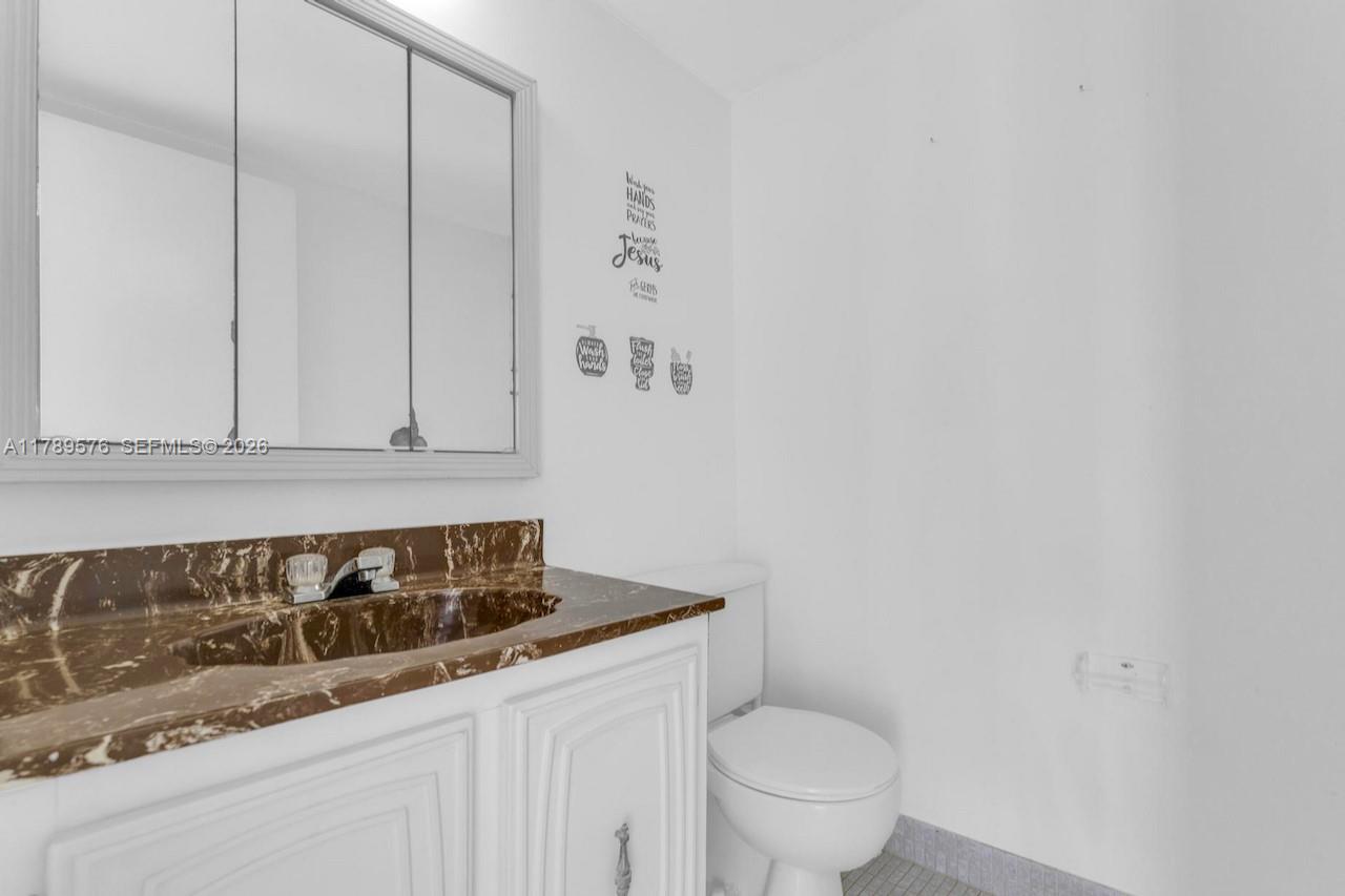 OCEANVIEW PARK CONDO - Residential