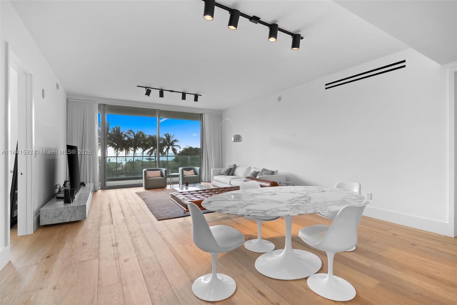 OCEANA BAL HARBOUR CONDO - Residential