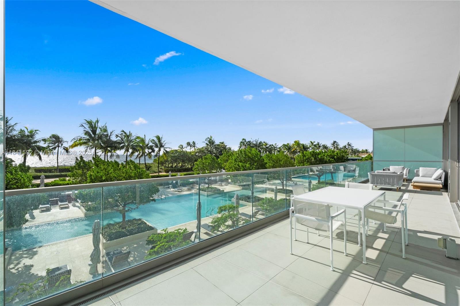 OCEANA BAL HARBOUR CONDO - Residential