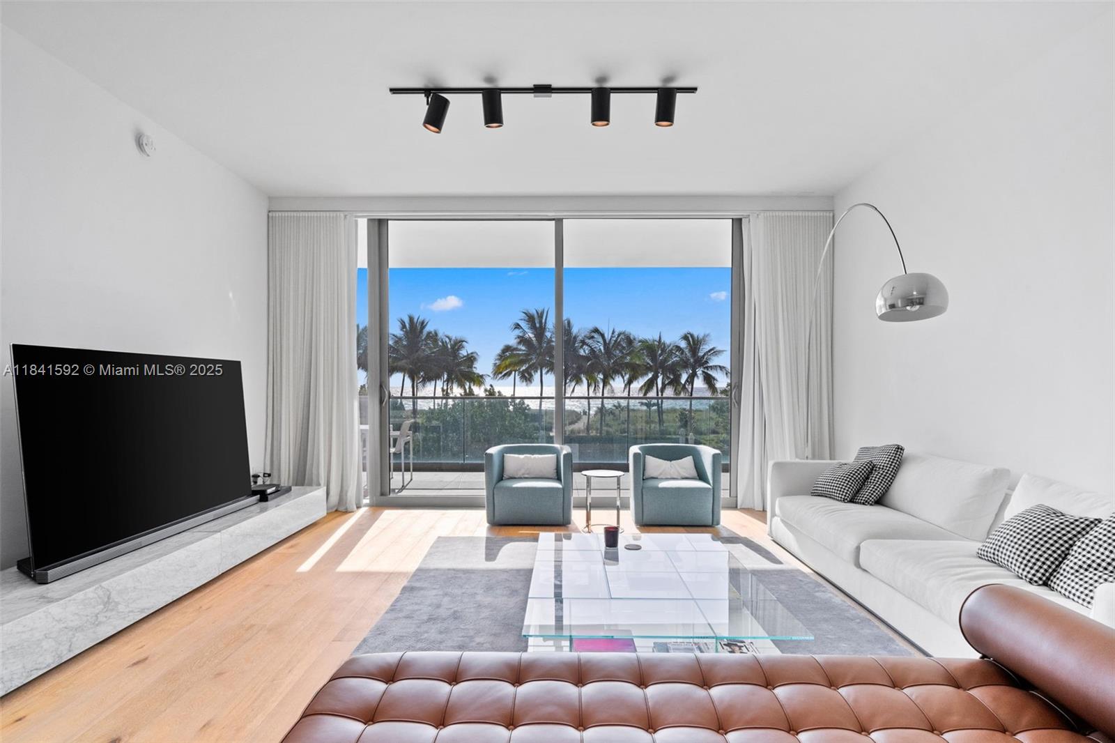 10203 Collins Ave 202, Bal Harbour, FL, 33154/$6,200,000 2 10203 Collins Ave 202