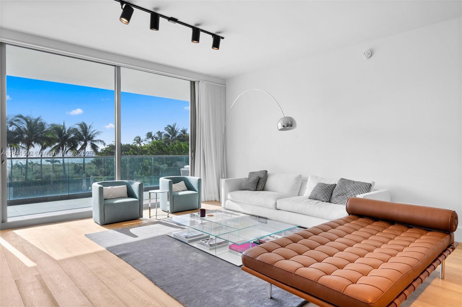 10203 Collins Ave 202, Bal Harbour, FL, 33154/$6,200,000 4 10203 Collins Ave 202