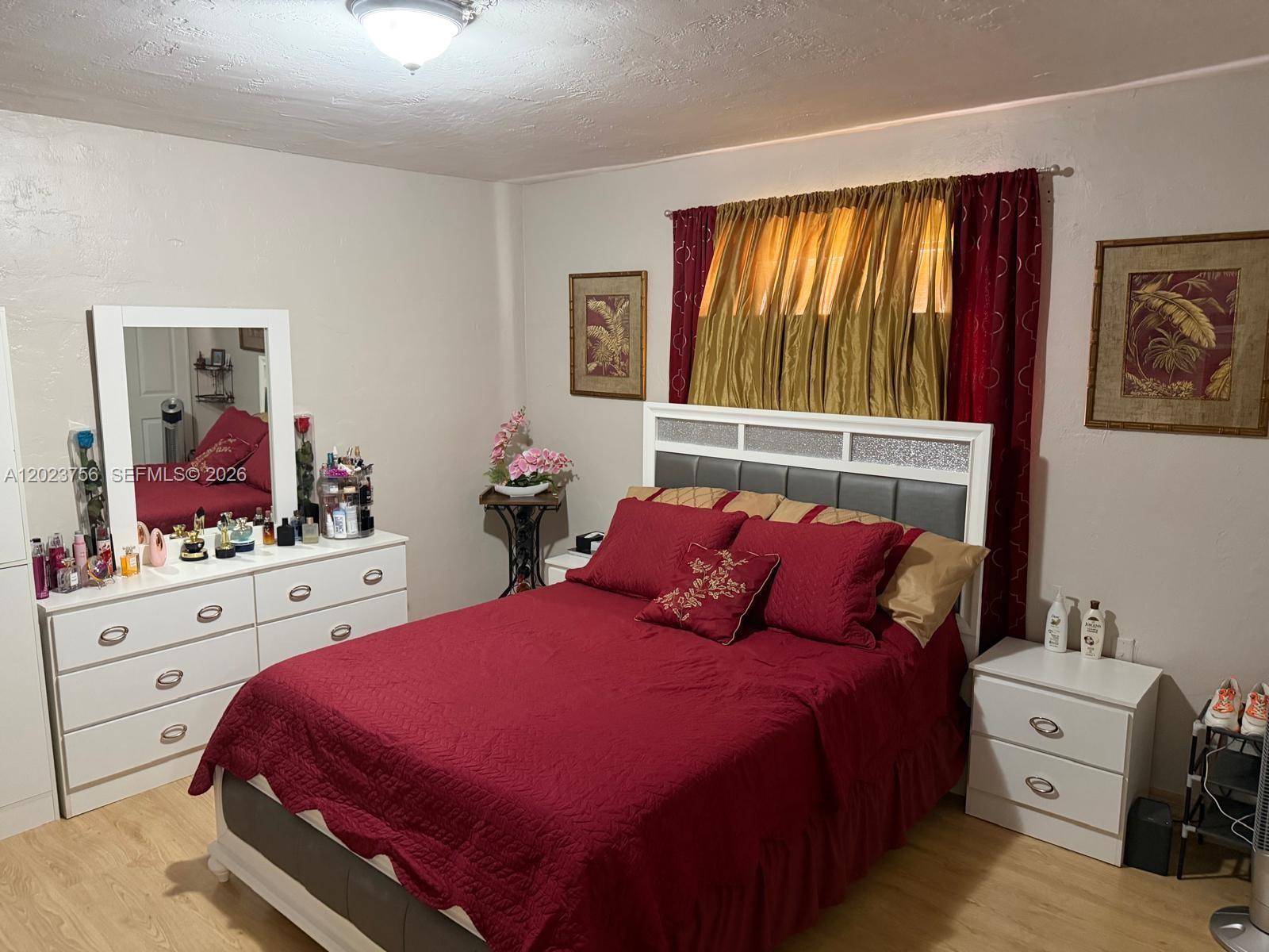BELLA LUNA CONDO - Residential