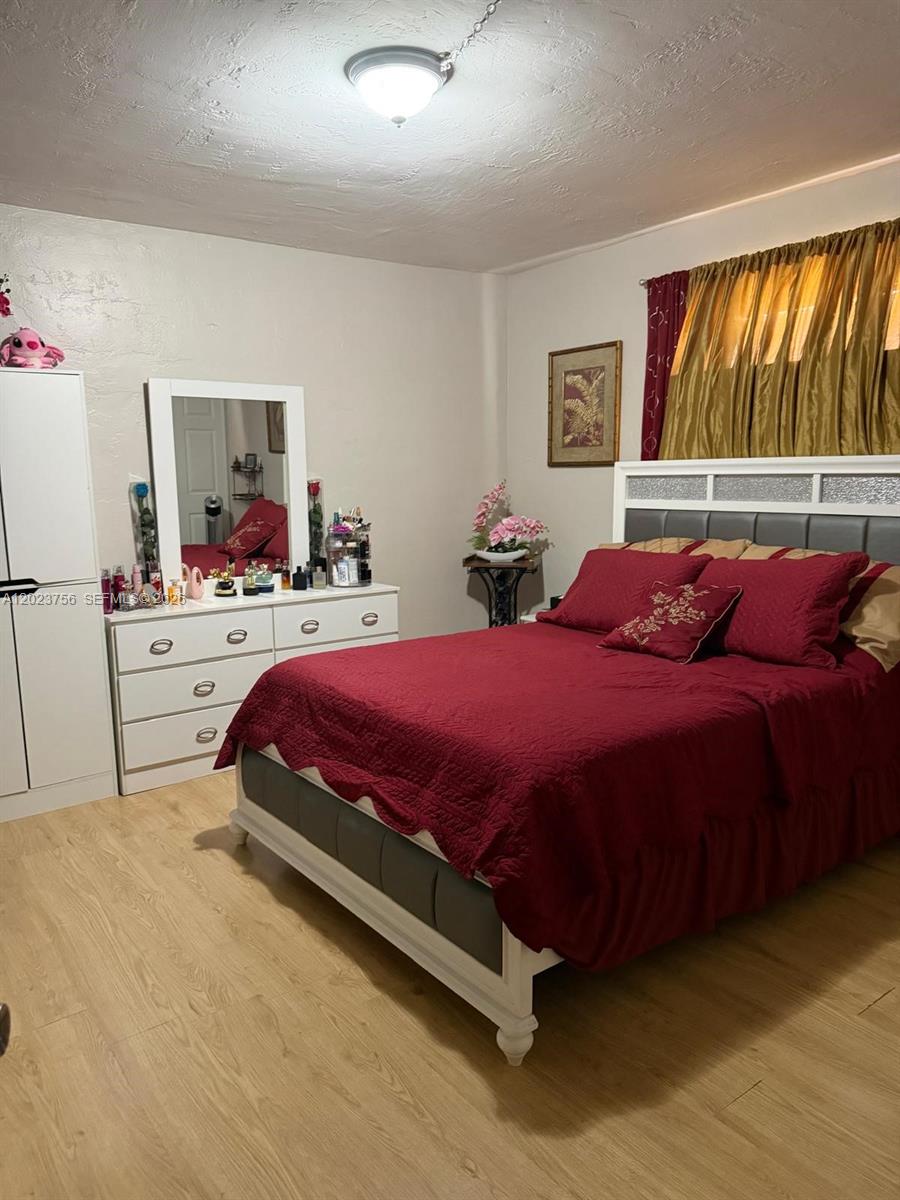 BELLA LUNA CONDO - Residential