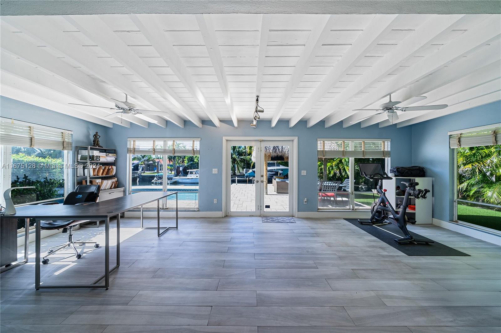 CORONADO HARBOR - Residential