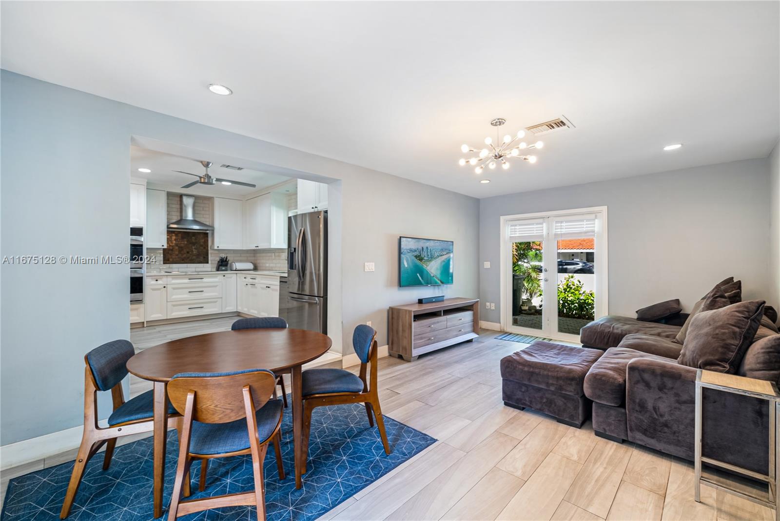 CORONADO HARBOR - Residential