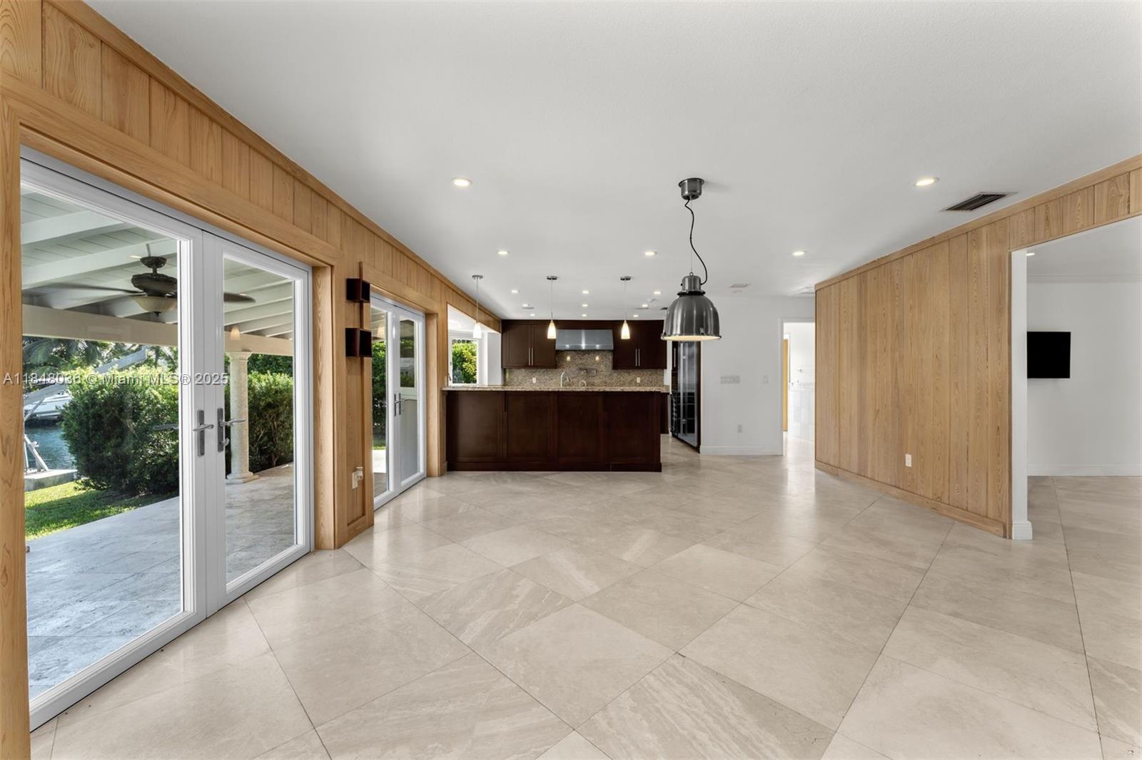 CORAL BAY SEC A AMD PL - Residential Lease