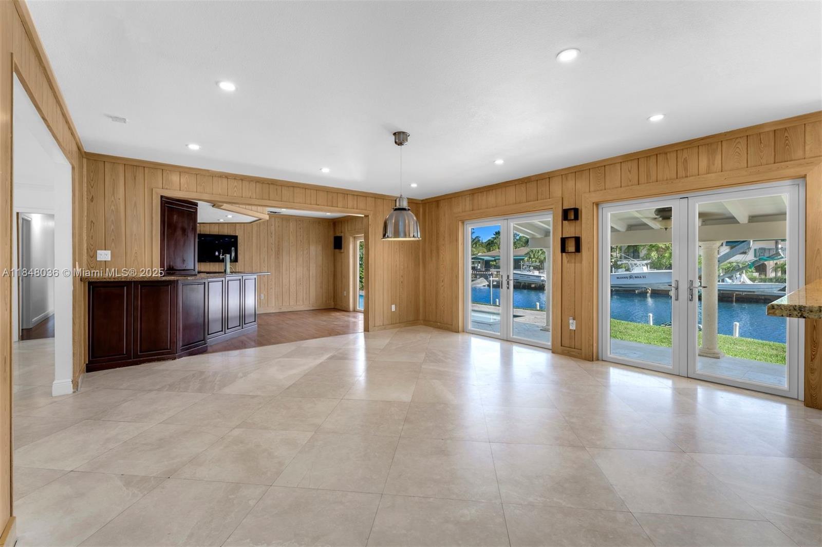CORAL BAY SEC A AMD PL - Residential Lease
