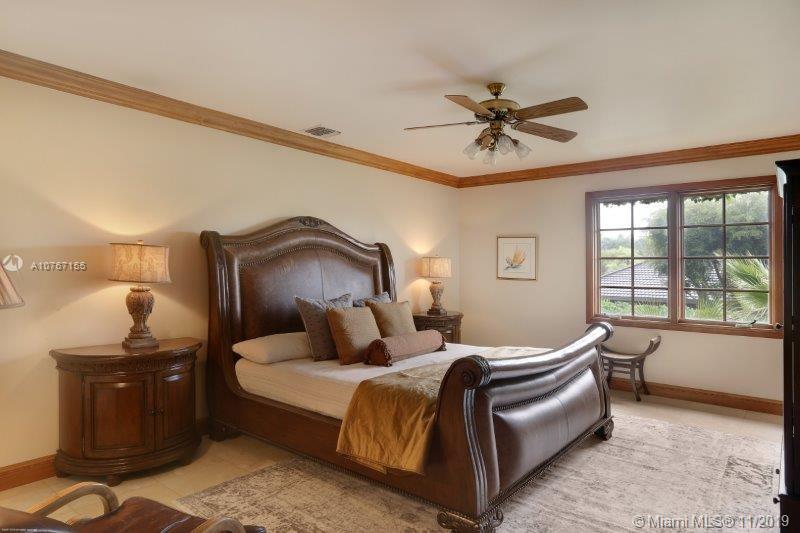 JUPITER ISLAND - Residential