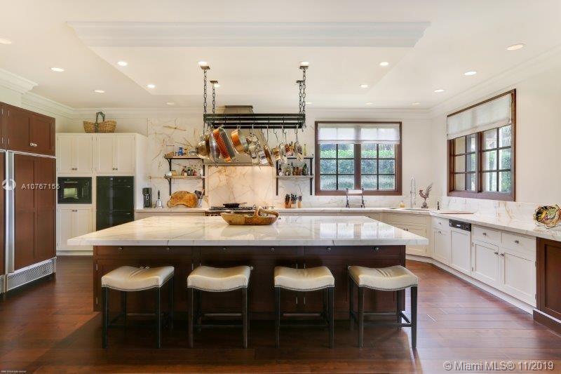 JUPITER ISLAND - Residential