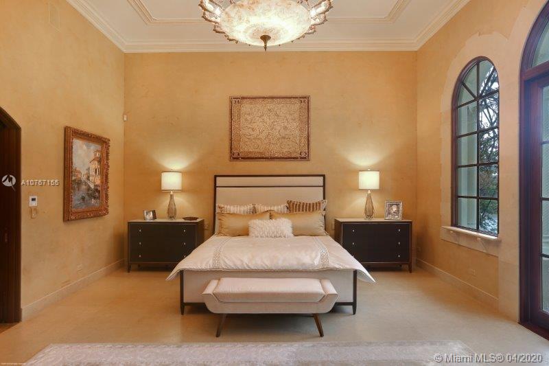 JUPITER ISLAND - Residential