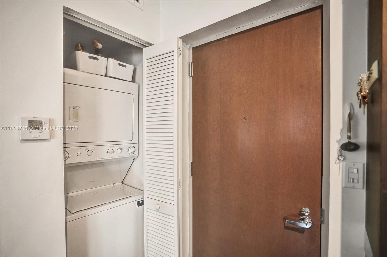 ARTECITY GOVERNOR CONDO - Residential Lease