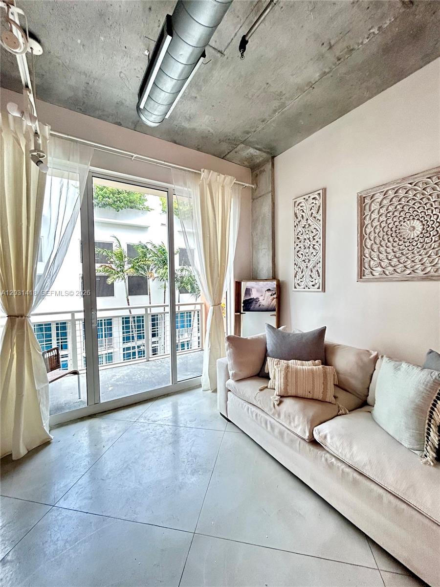 2001 Biscayne Blvd 2310