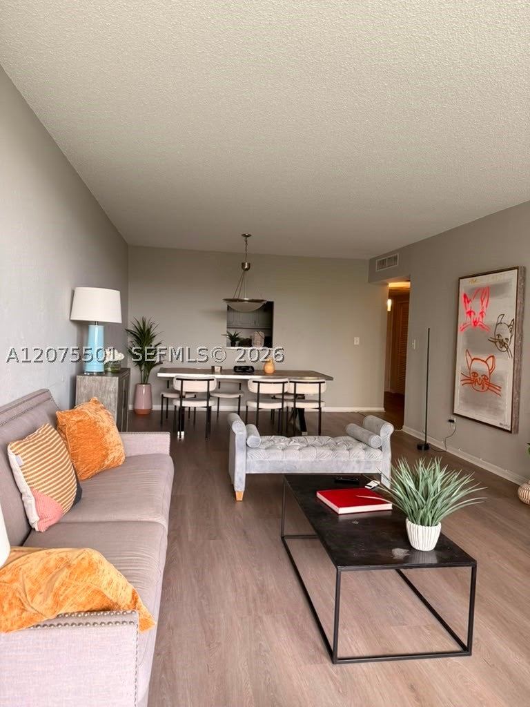 19380 Collins Ave 317