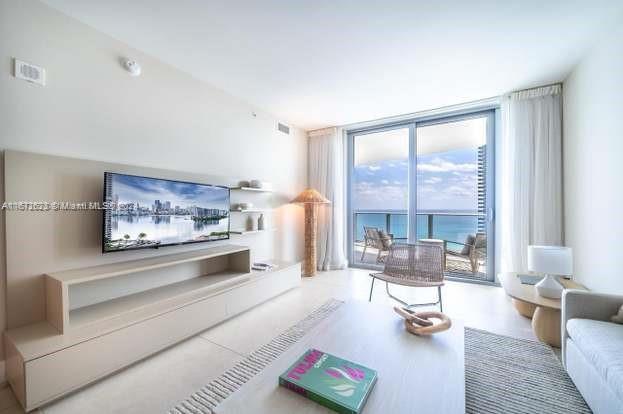 4111 S Ocean Dr 3007