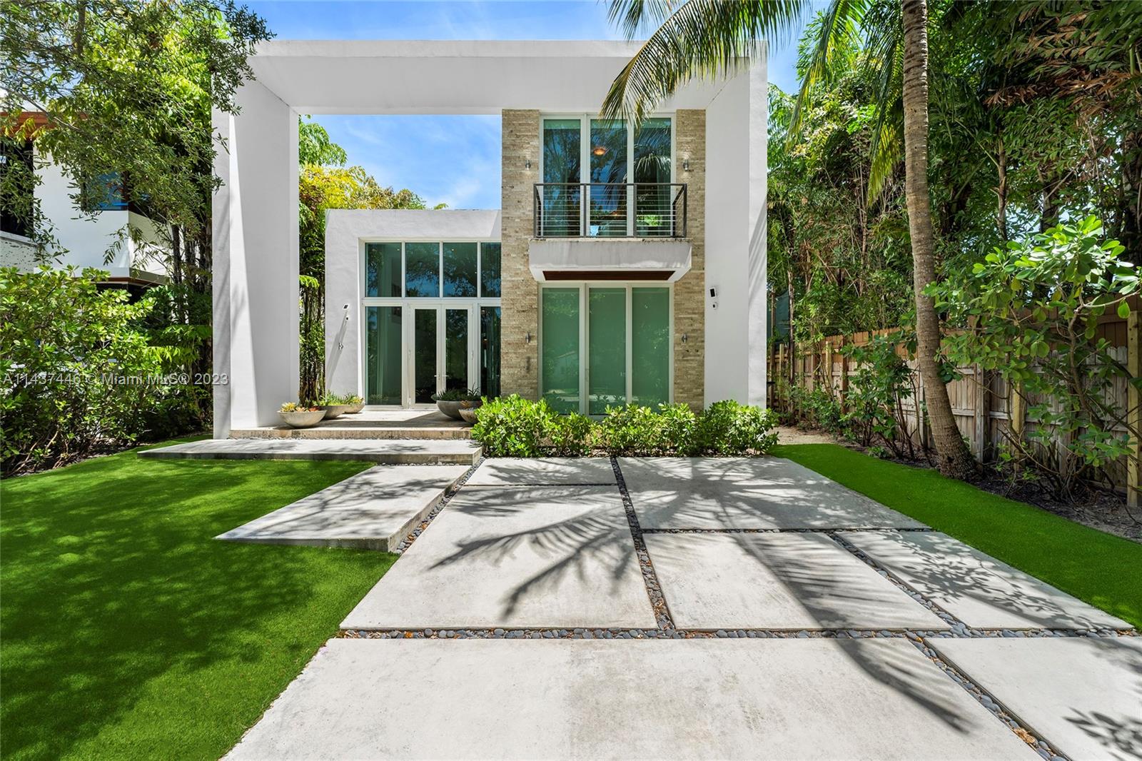 Rental Property at 335 W 46th St, Miami Beach, Miami-Dade County, Florida - Bedrooms: 4 
Bathrooms: 5  - $39,000 MO.