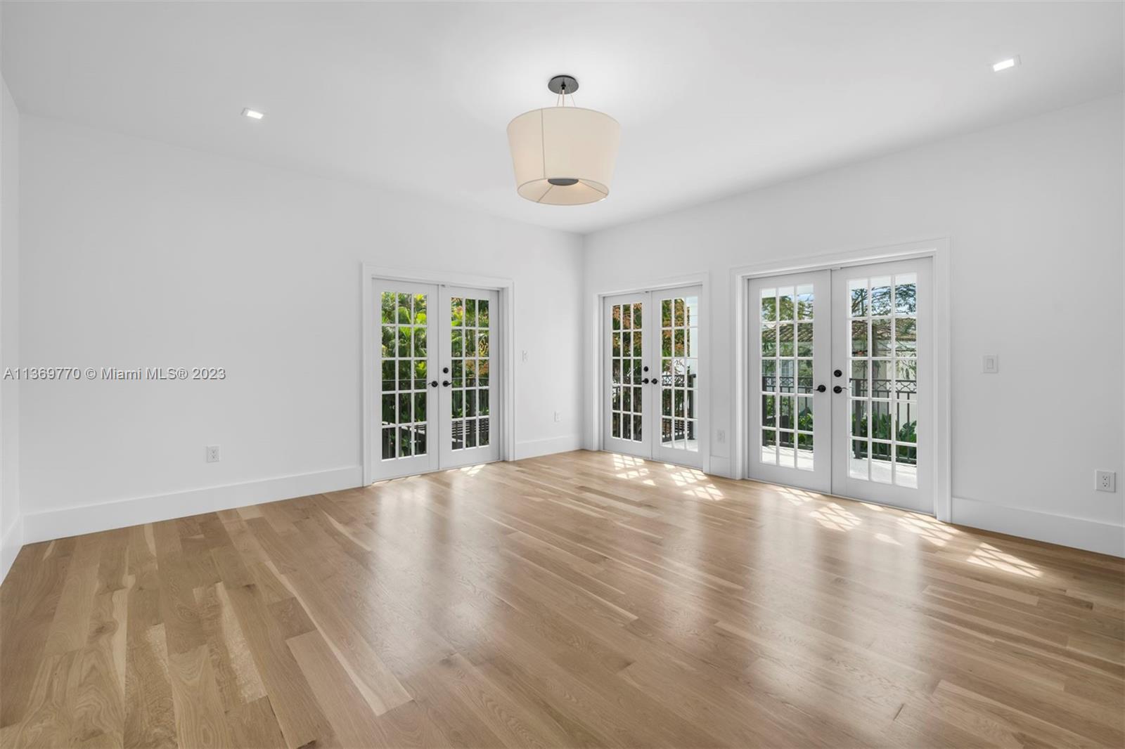 CORAL GABLES SEC B - Residential