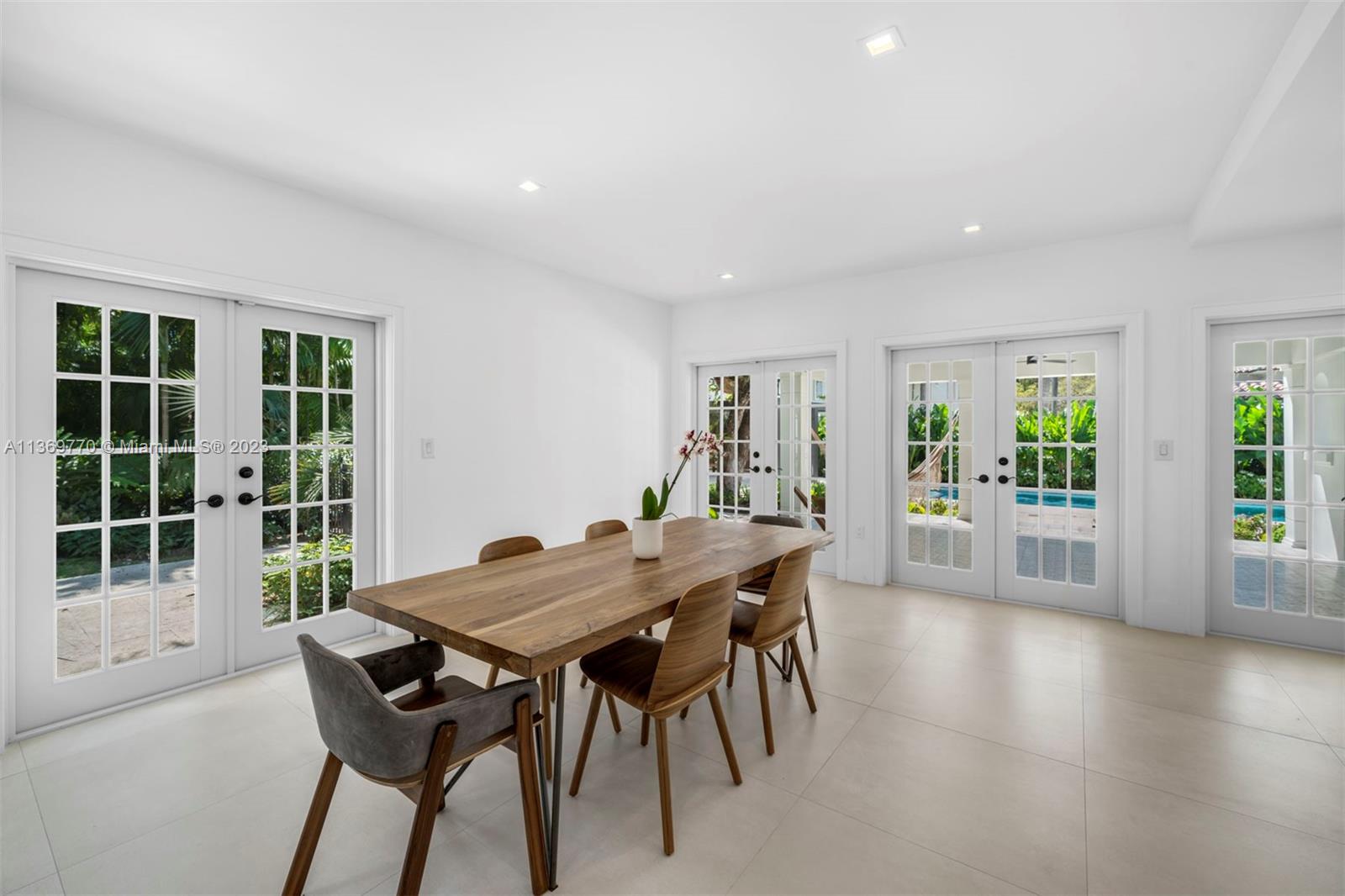 CORAL GABLES SEC B - Residential