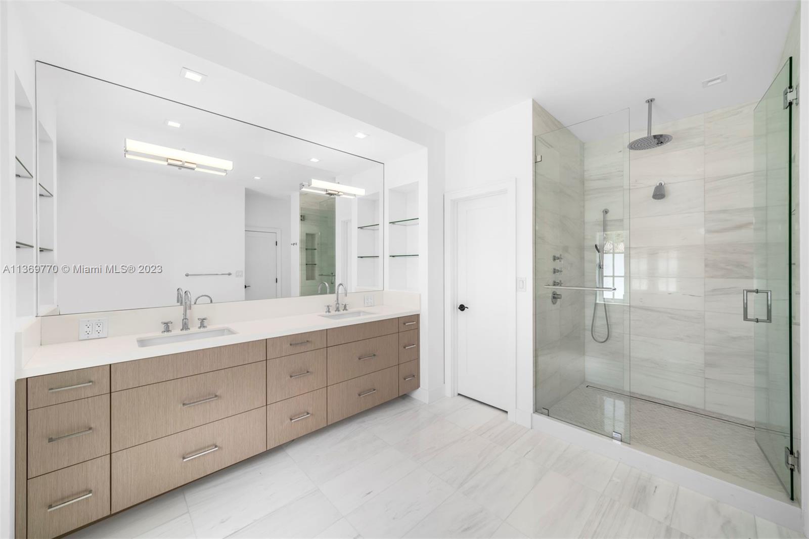 CORAL GABLES SEC B - Residential