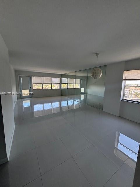 OCEAN VIEW TOWERS - Residential Lease