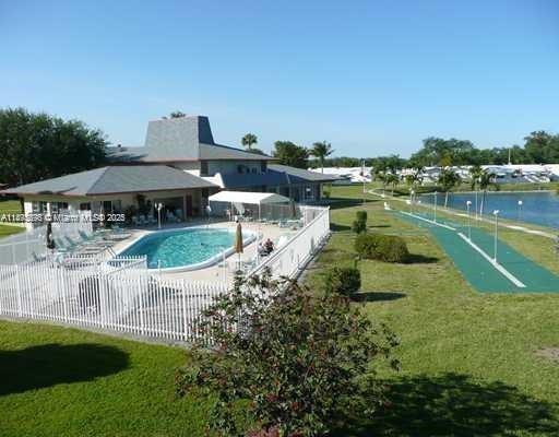 SHERIDAN LAKES CONDO APTS - Residential Lease