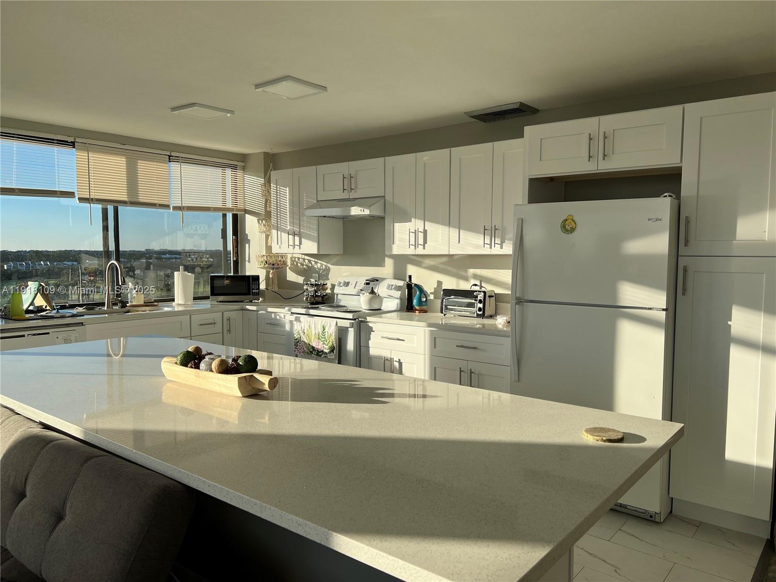 YORKTOWN CONDO - Residential Lease