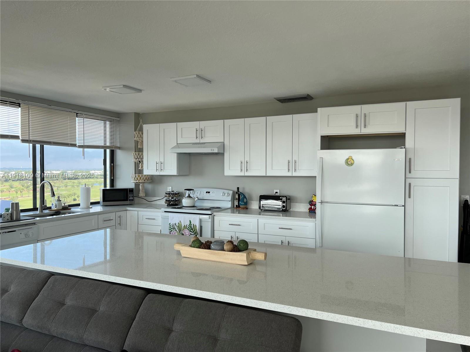 YORKTOWN CONDO - Residential Lease