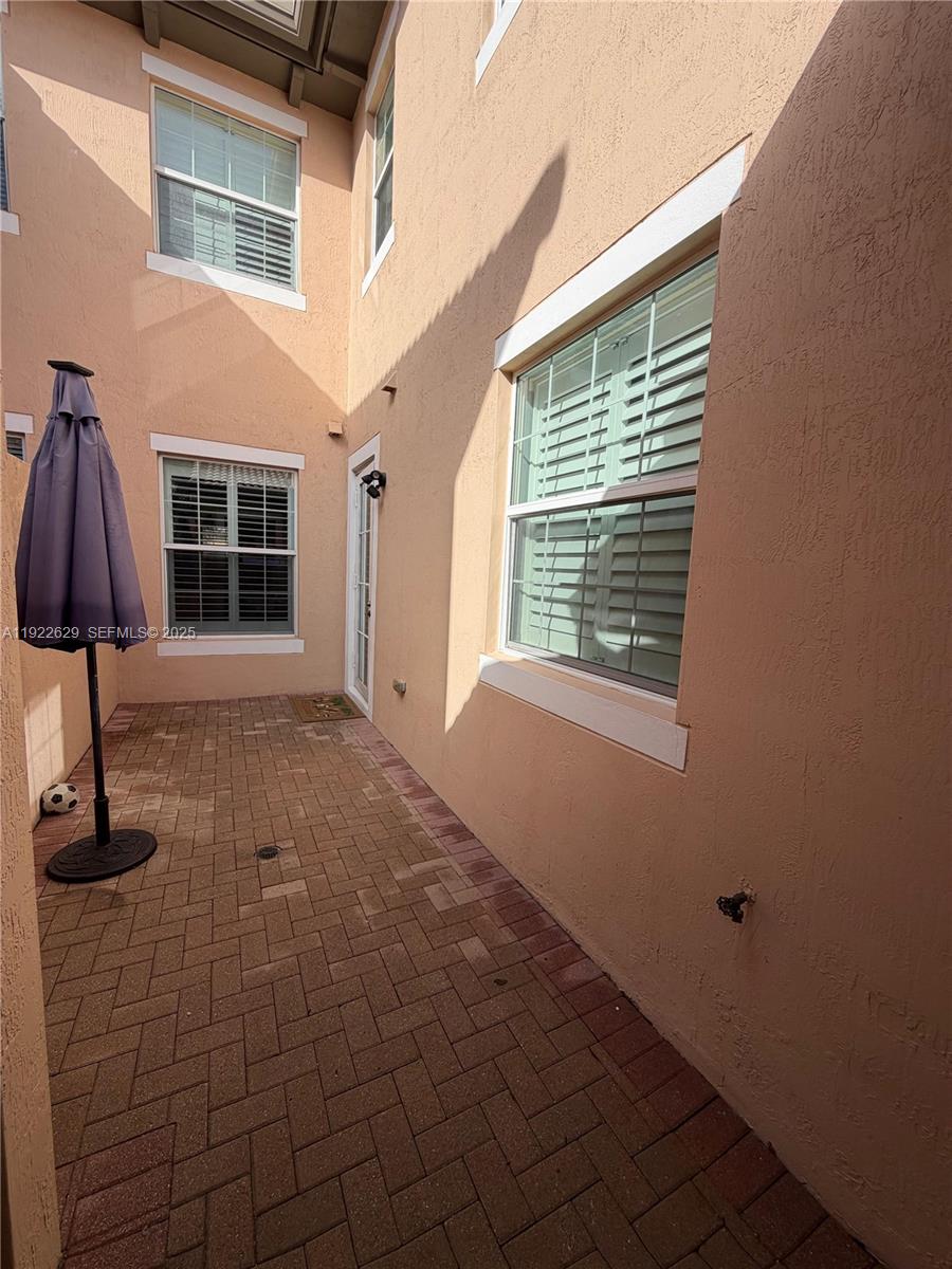 MEADOW PINES - Residential Lease