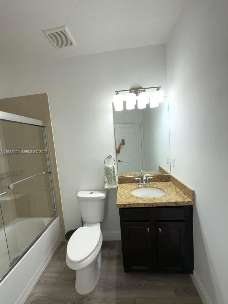 MEADOW PINES - Residential Lease