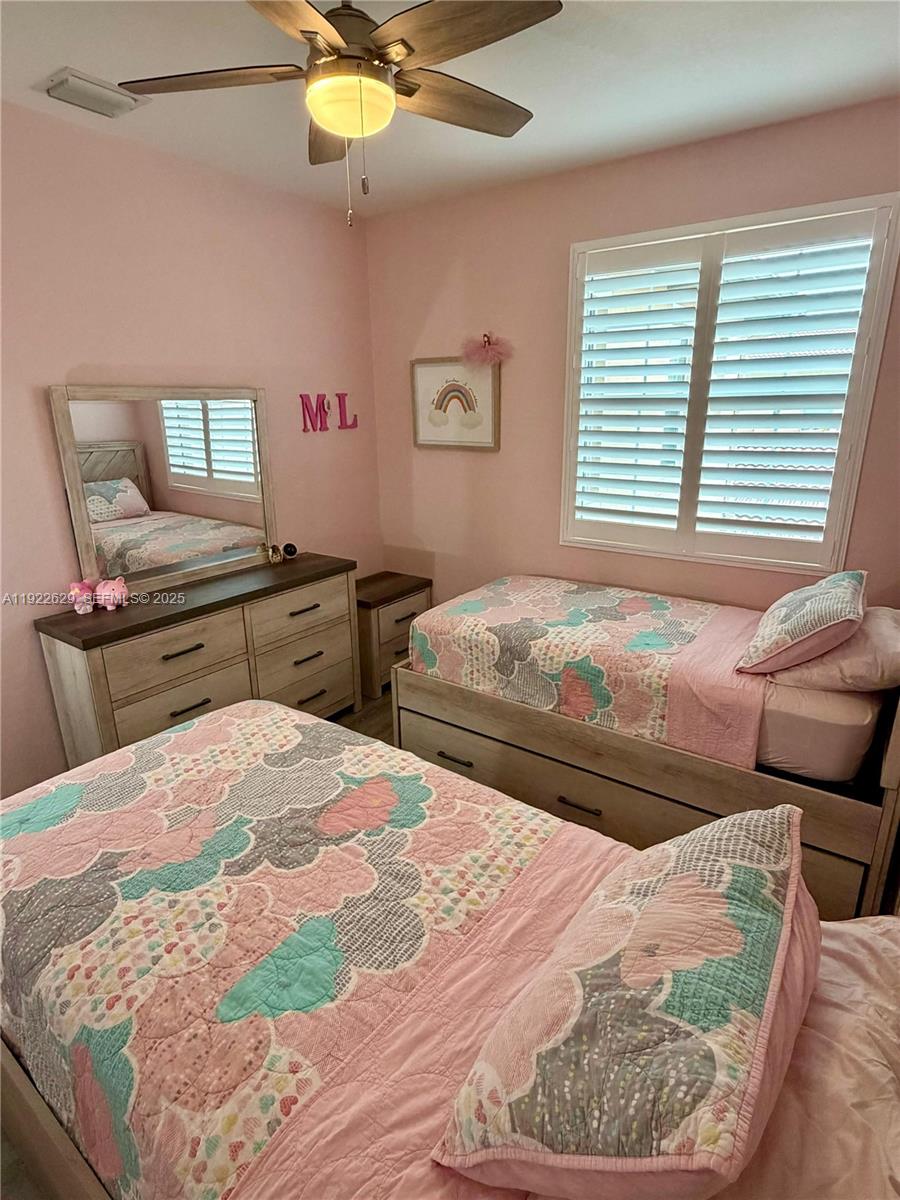 MEADOW PINES - Residential Lease