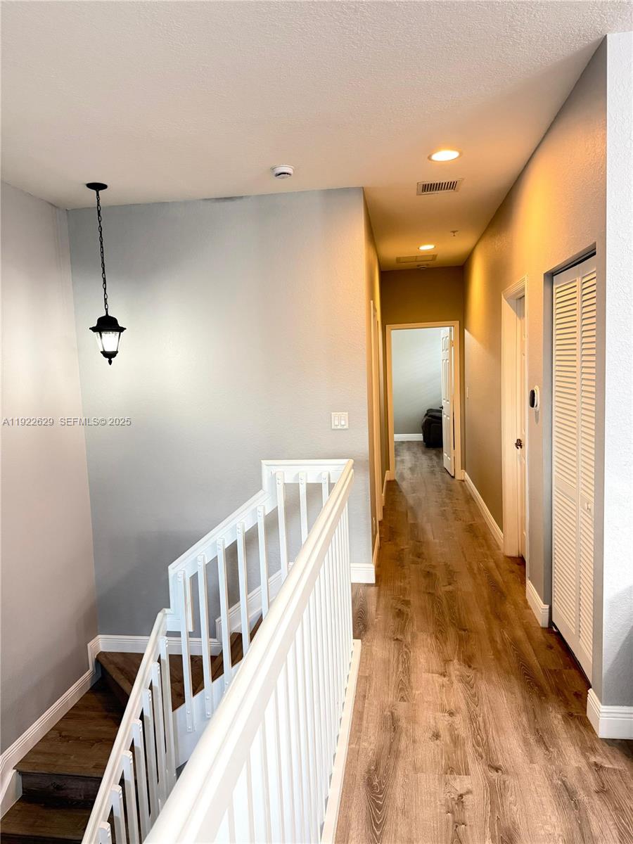 MEADOW PINES - Residential Lease