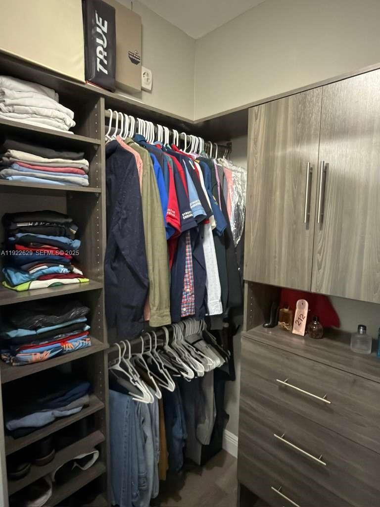 MEADOW PINES - Residential Lease