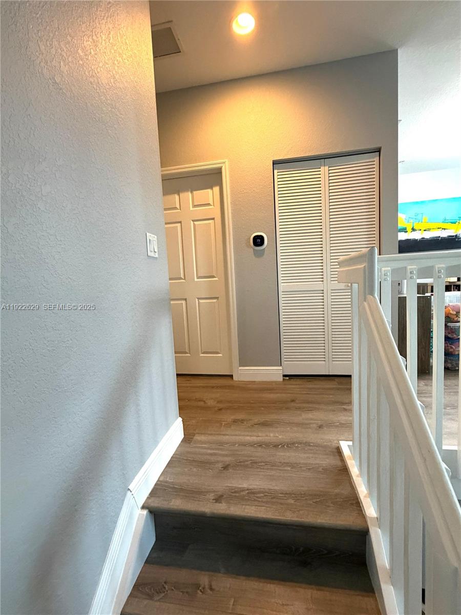 MEADOW PINES - Residential Lease