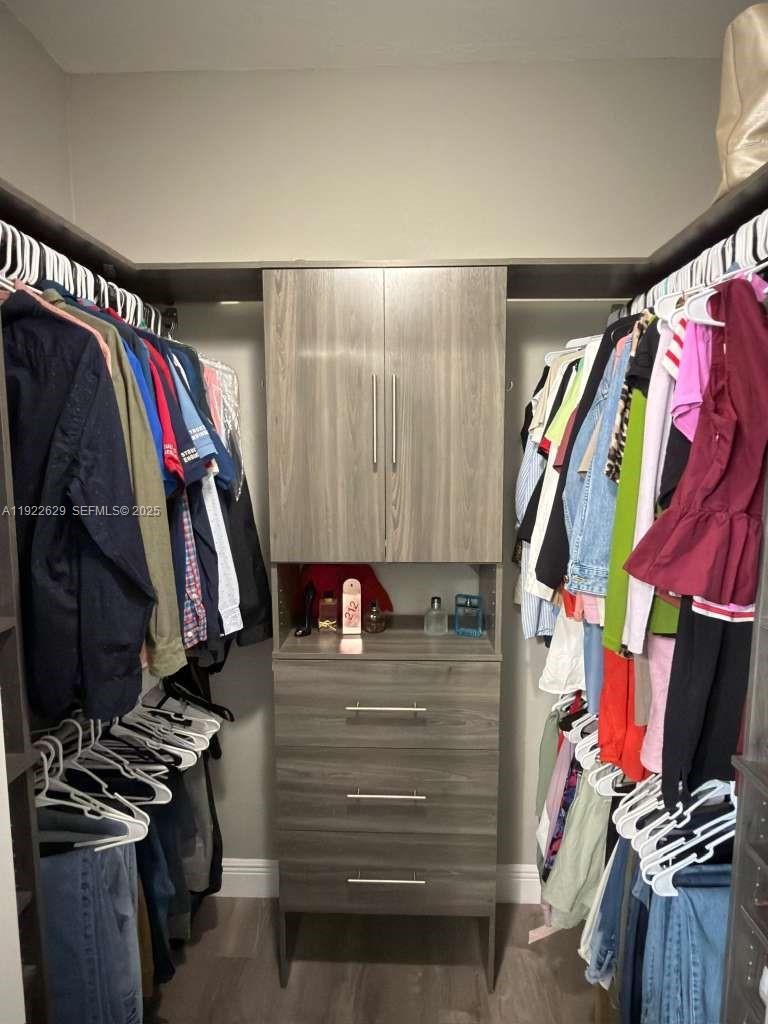 MEADOW PINES - Residential Lease