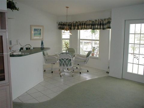 Single Family Residence in Port Charlotte FL 15001 Appleton Blvd Blvd 8.jpg