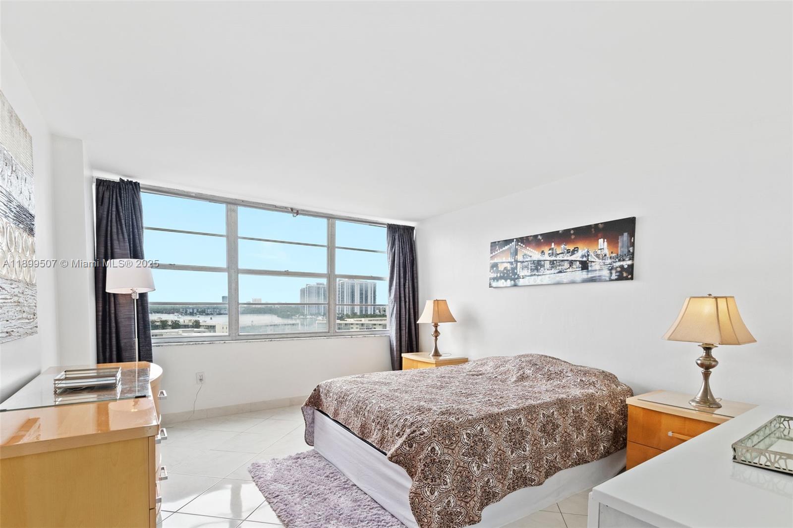 DEL PRADO MARINA - Residential