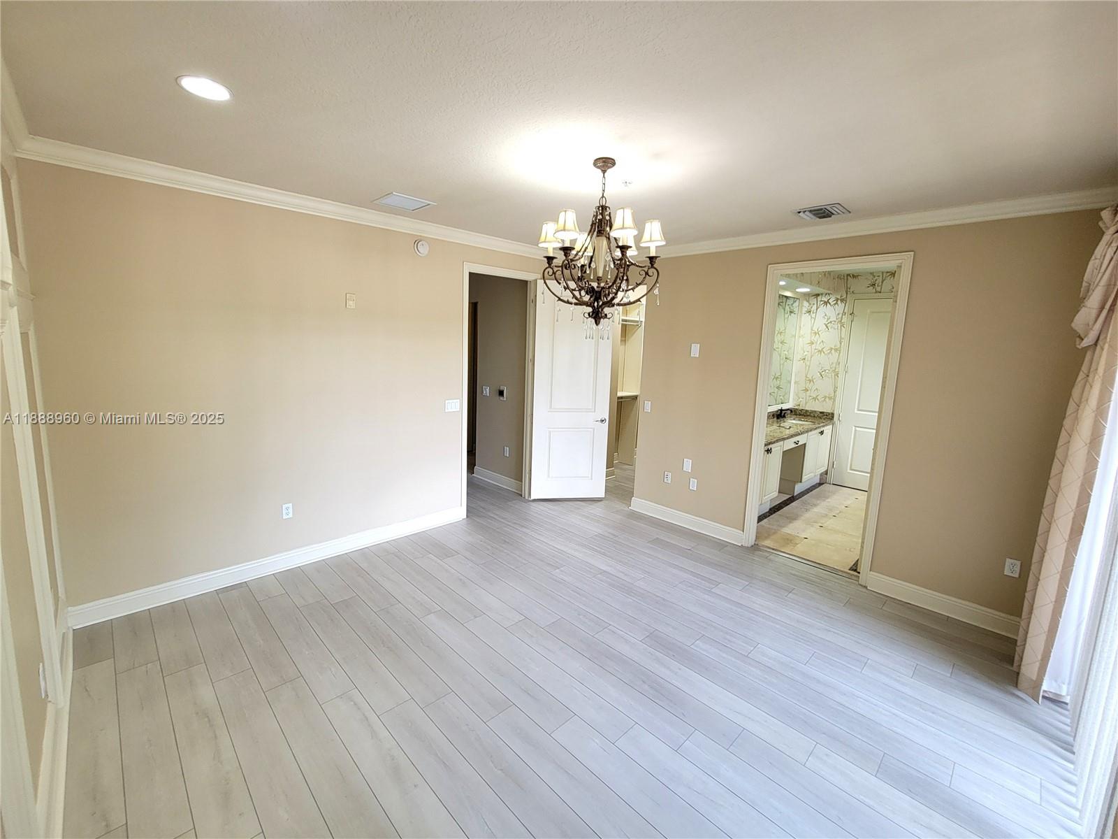 VILLA FLORA CONDO - Residential Lease