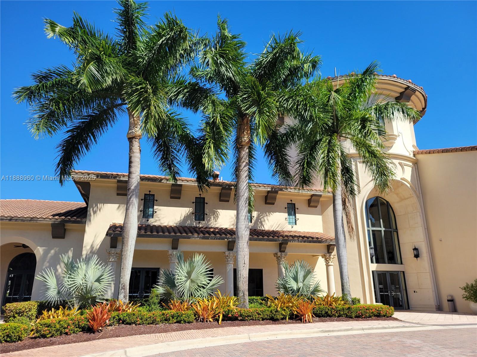 VILLA FLORA CONDO - Residential Lease
