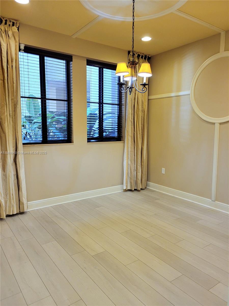 VILLA FLORA CONDO - Residential Lease