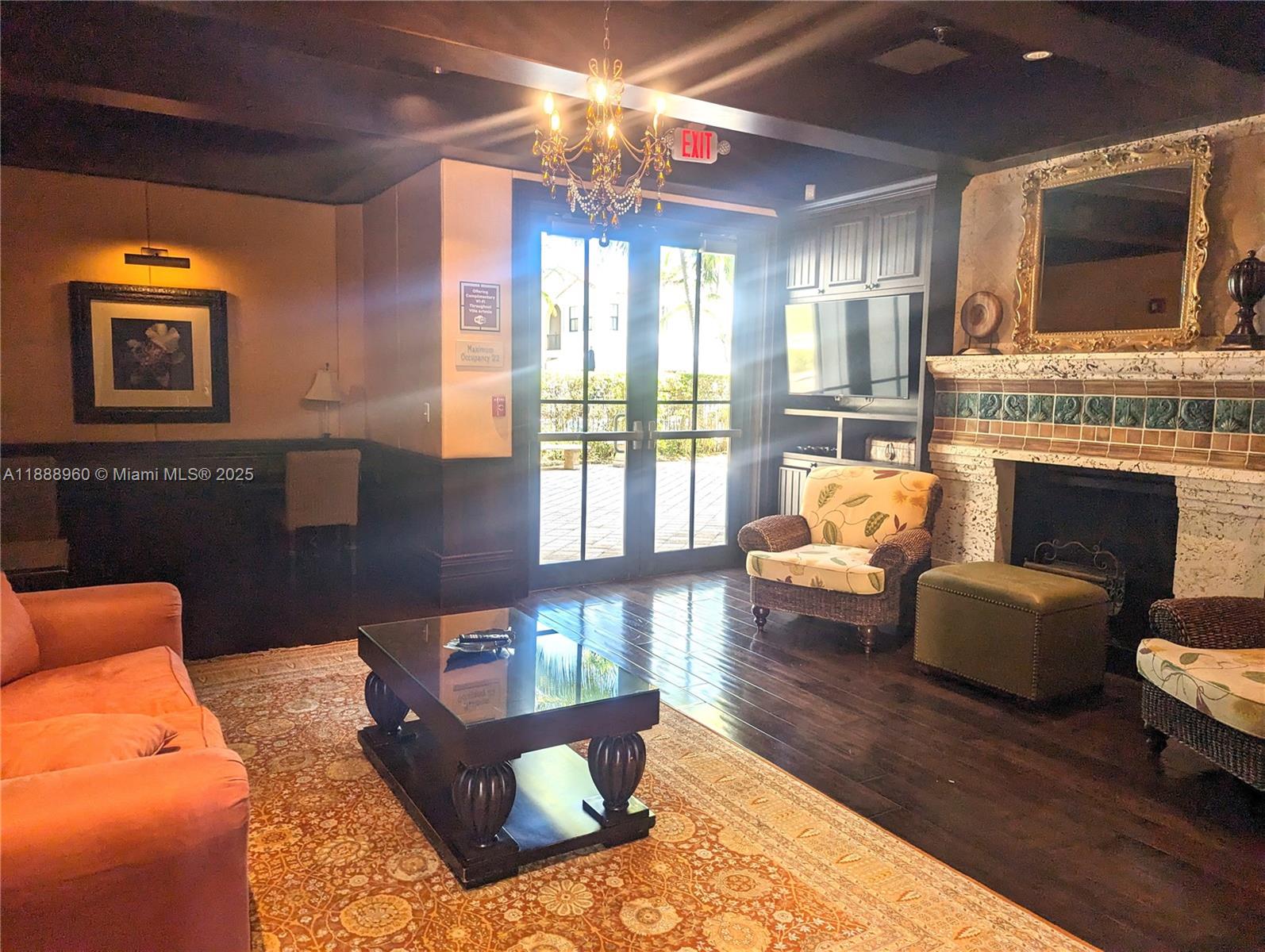 VILLA FLORA CONDO - Residential Lease