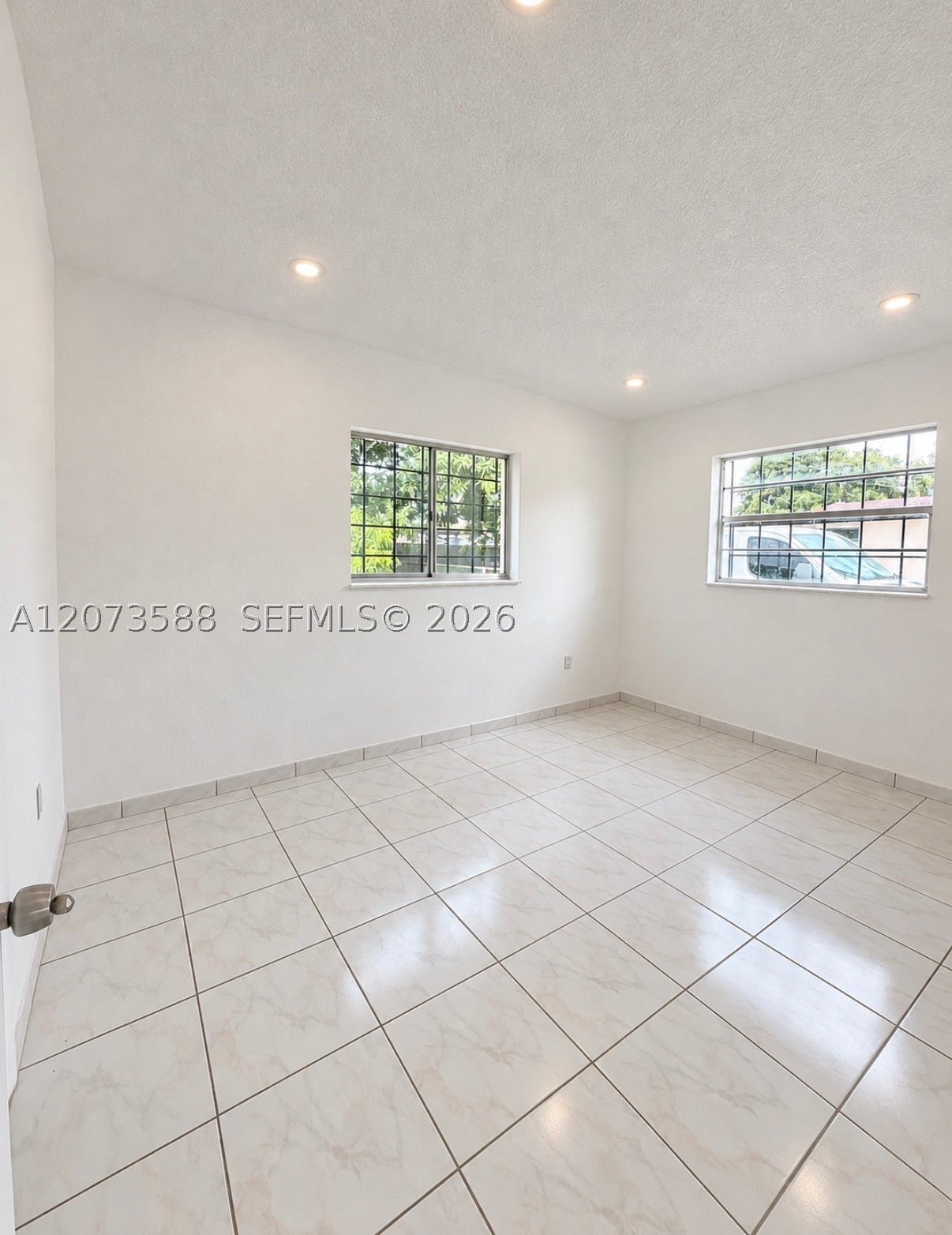 19211 NW 52nd Ave