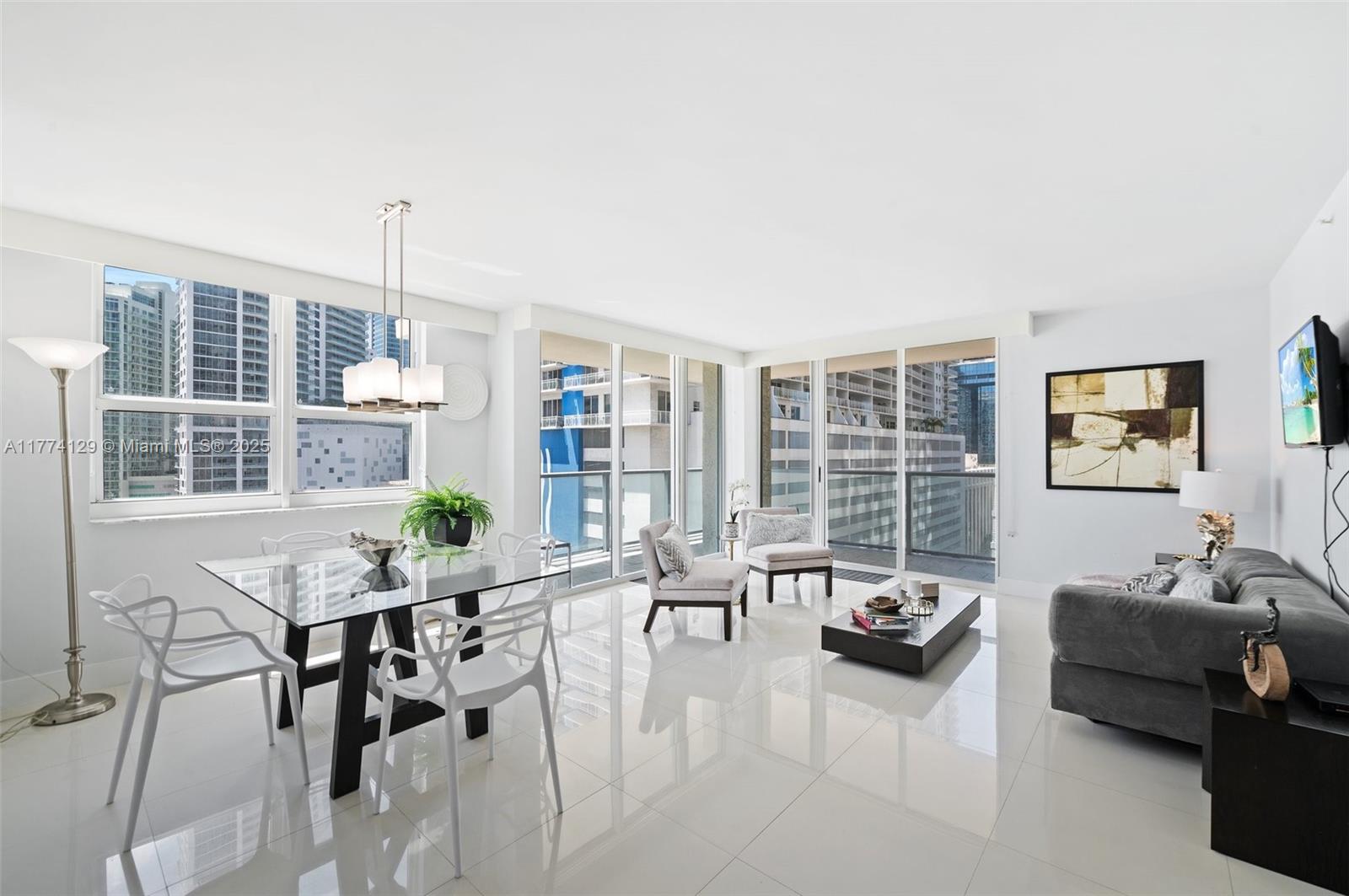 THE MARK ON BRICKELL COND - Residential Lease