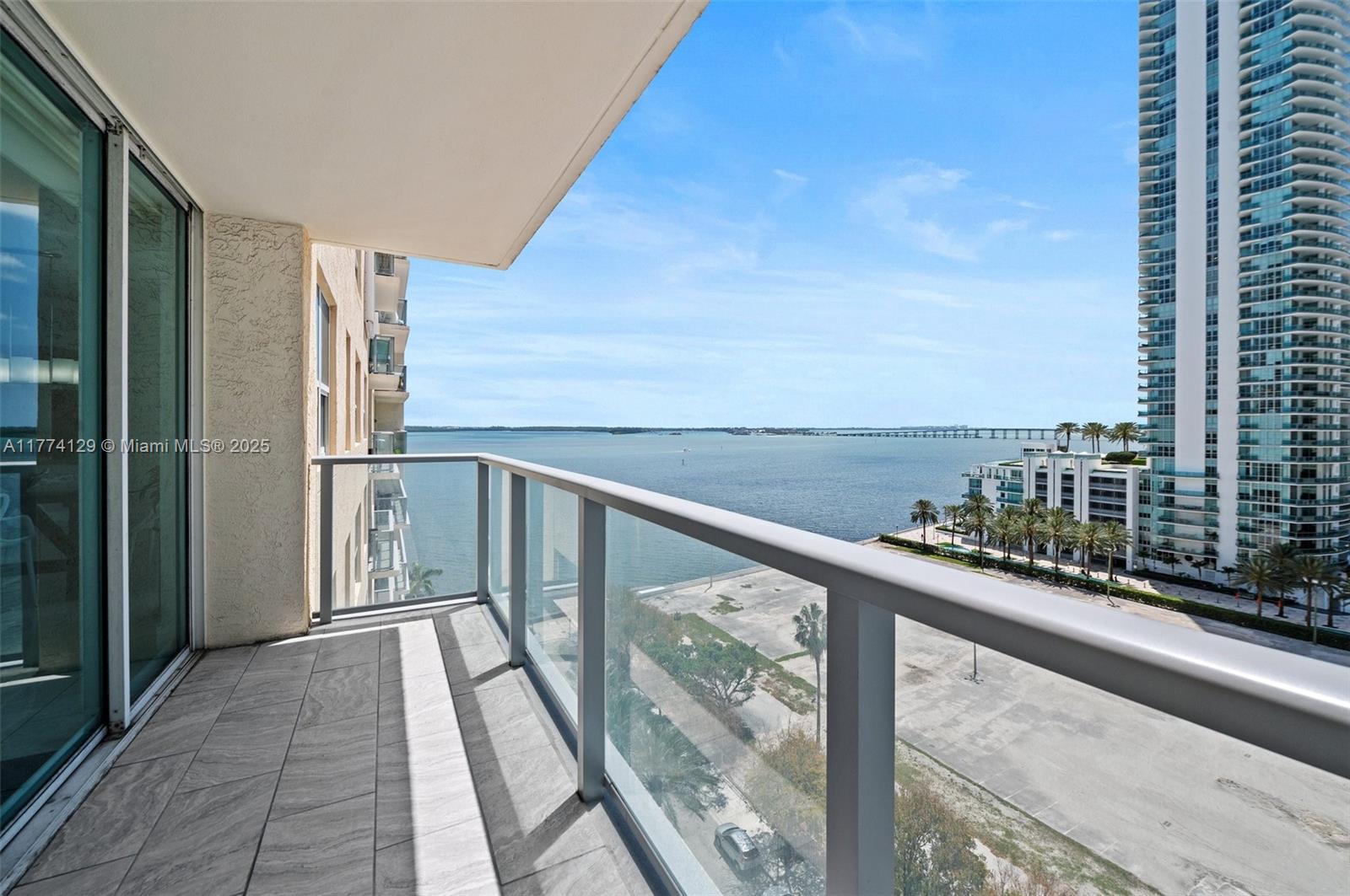 THE MARK ON BRICKELL COND - Residential Lease