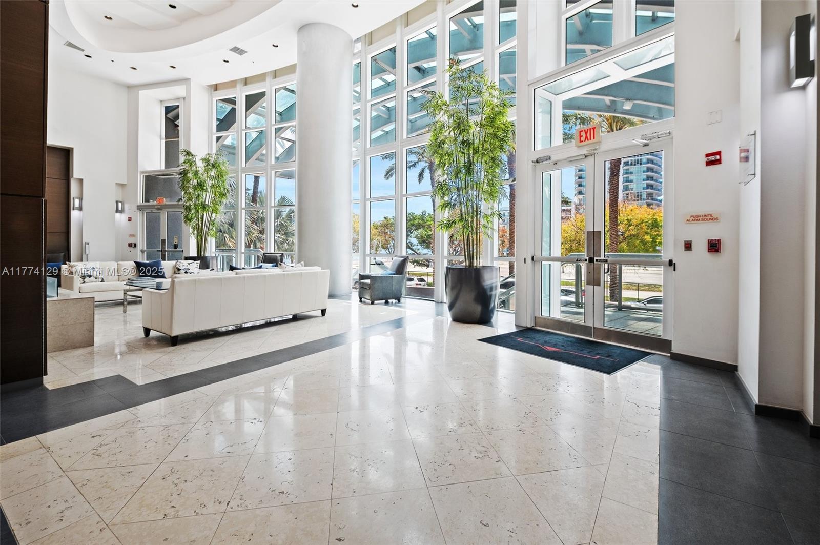 THE MARK ON BRICKELL COND - Residential Lease