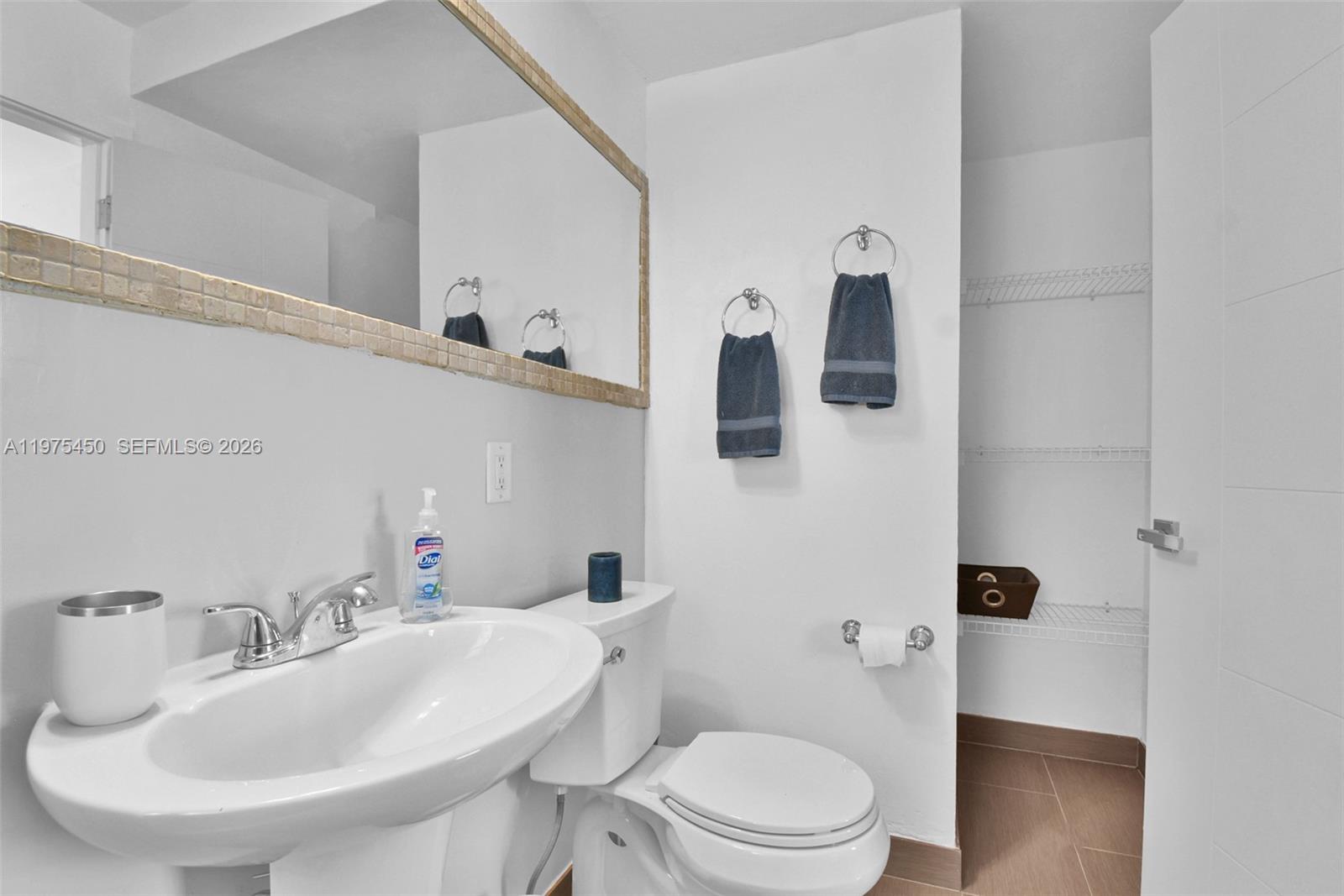 CASABLANCA OF SOUTH BEACH - Residential Lease