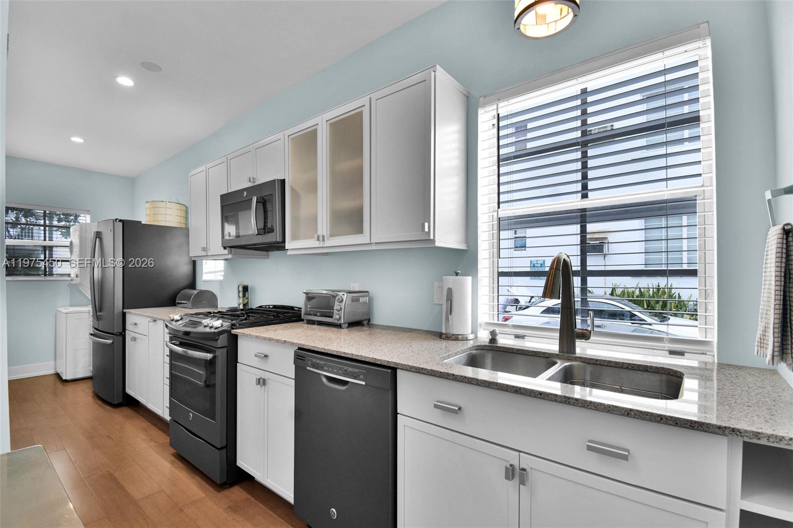 CASABLANCA OF SOUTH BEACH - Residential Lease