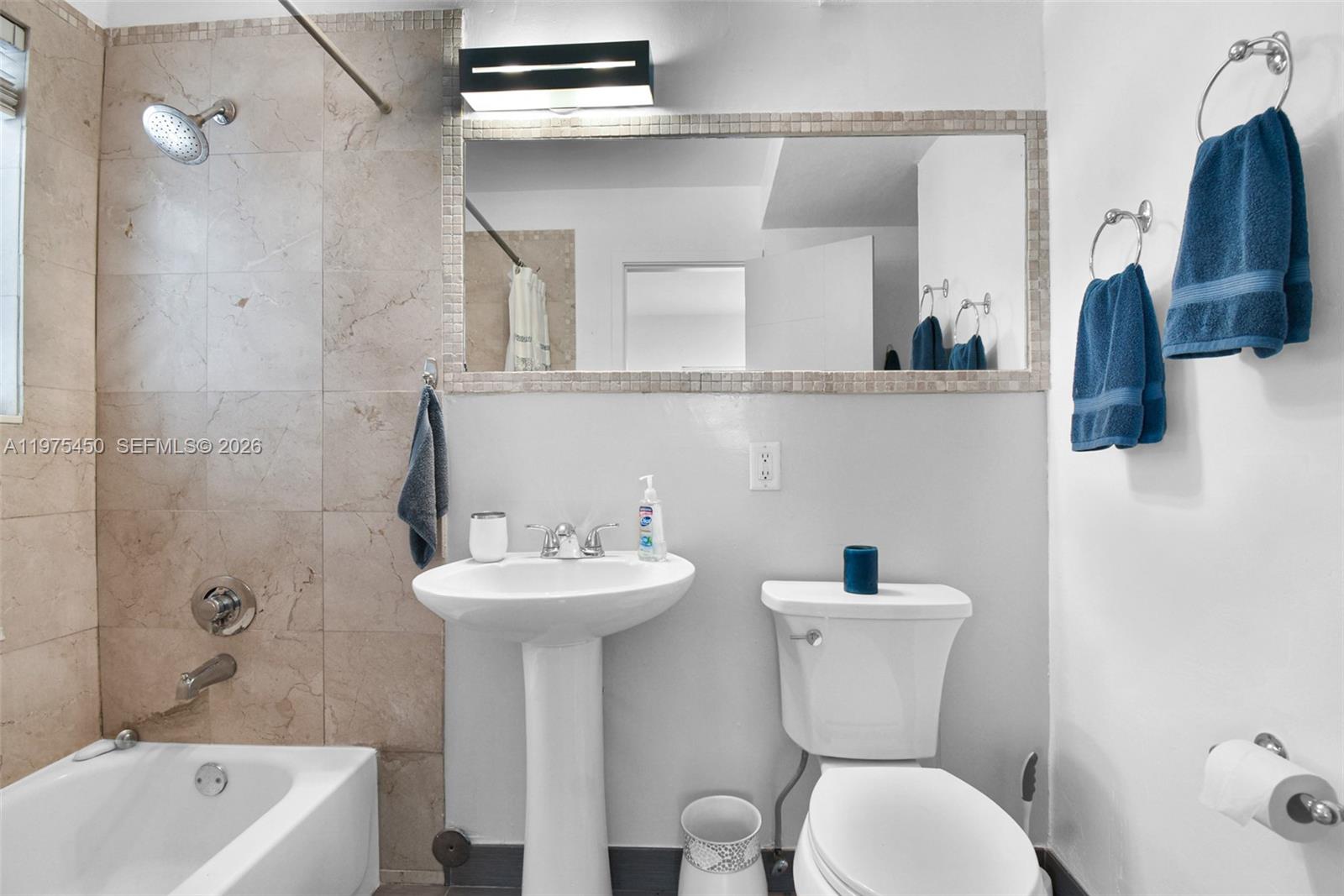 CASABLANCA OF SOUTH BEACH - Residential Lease