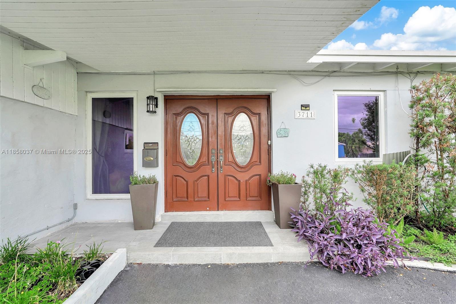 TROPICAL HIGHLANDS 3RD AD - Residential