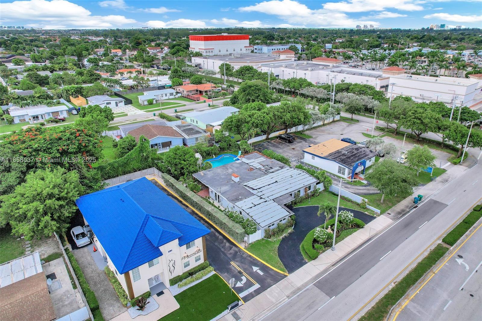 TROPICAL HIGHLANDS 3RD AD - Residential